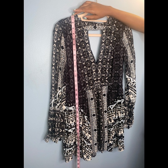 Free People OB565632 Tegan Border Printed Mini Dress in Black Size 4 - Picture 9 of 14